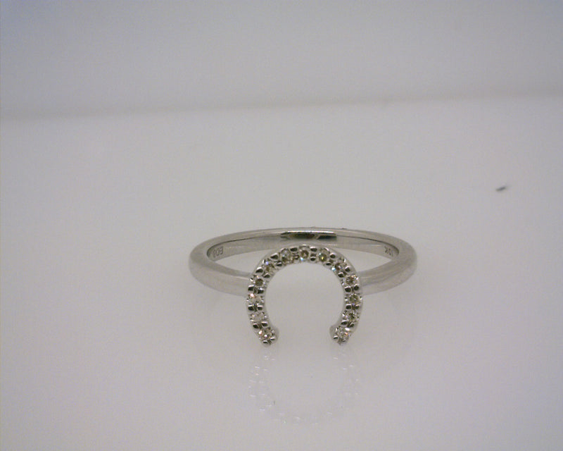 10K WG HORSESHOE DIAMOND RING