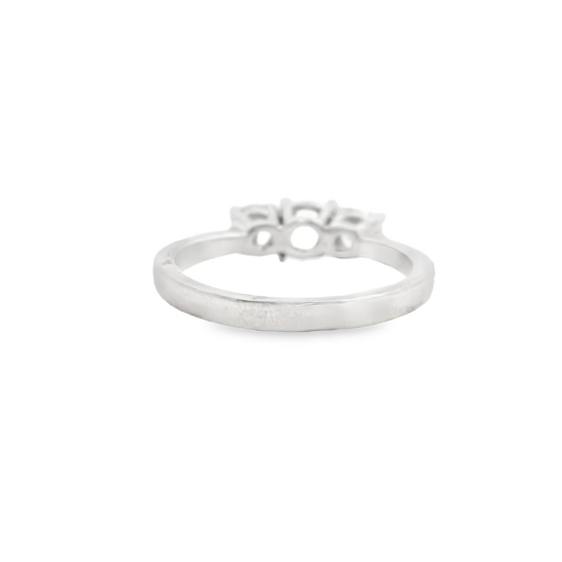 PLATINUM  DIAMOND RING MOUNTING