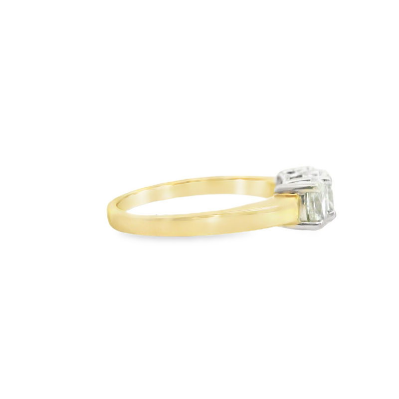 14K YG DIAMOND RING