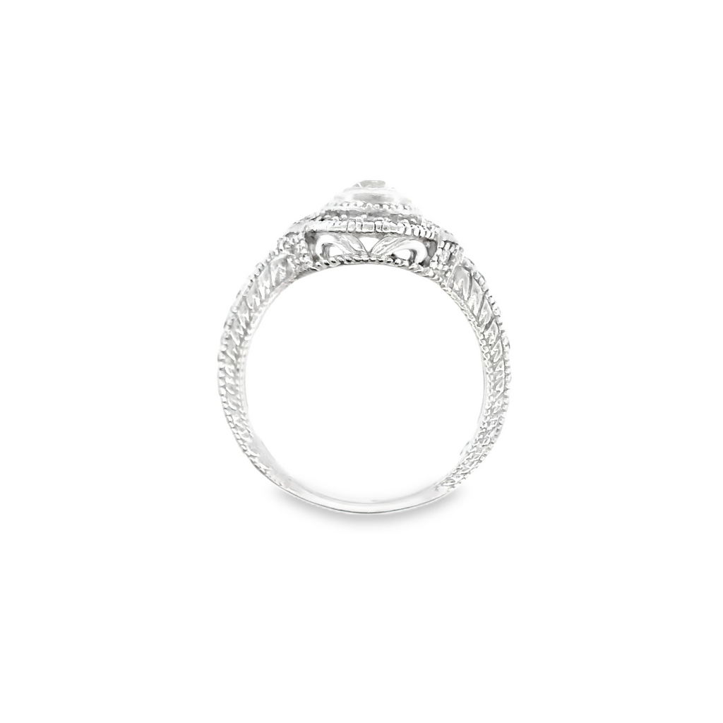 14K WG VINTAGE STYLE  HALO DIAMOND RING
