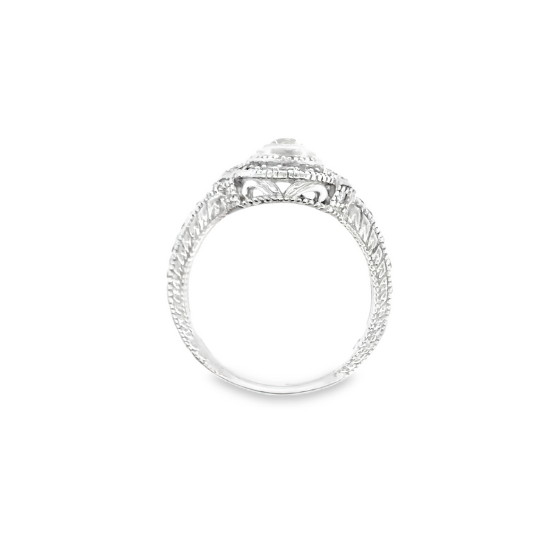 14K WG VINTAGE STYLE  HALO DIAMOND RING