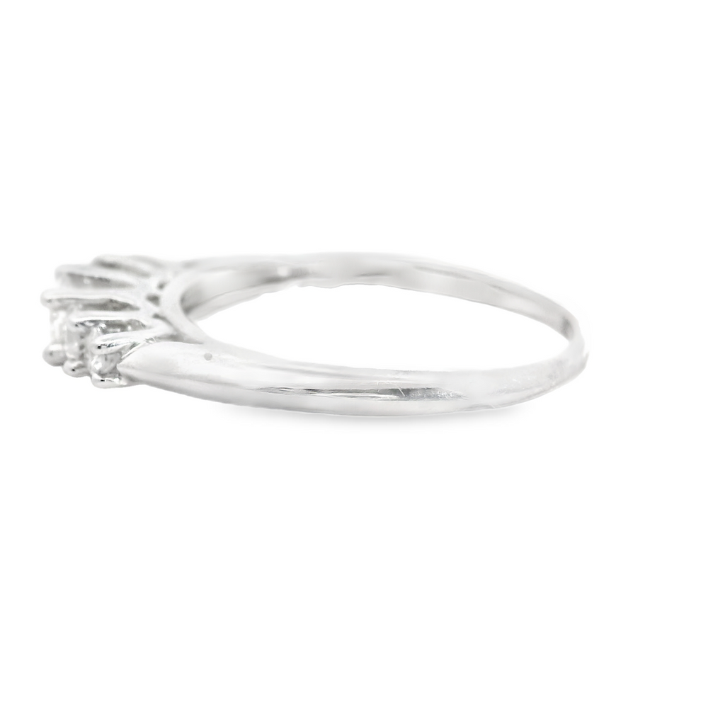 14K WG DIAMOND BAND