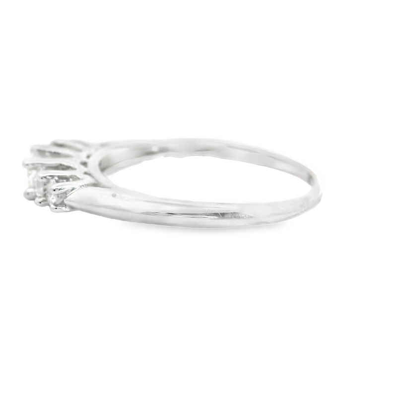 14K WG DIAMOND BAND
