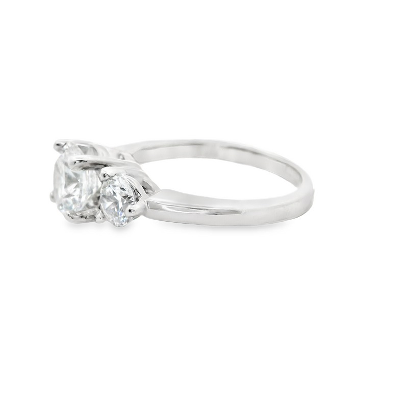 14K WG 3 Stone CZ Ring Size 6.