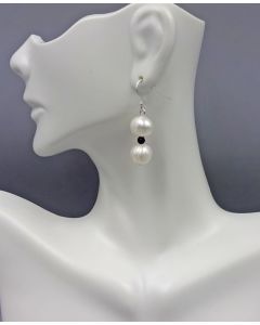 SS PEARL/ ONYX EARRINGS