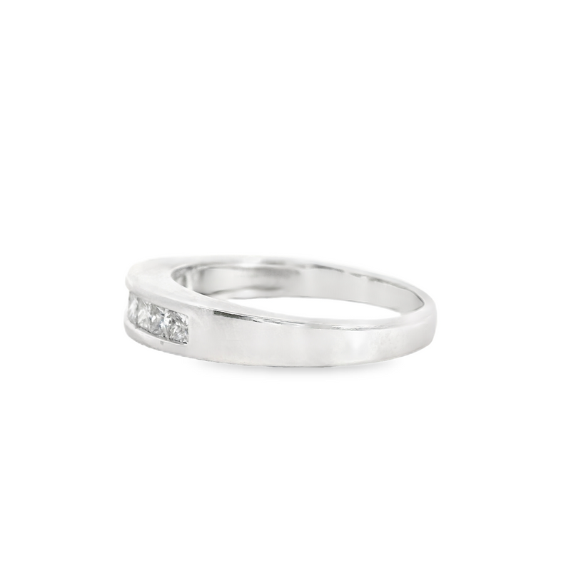 14K WG PRINCESS CUT CHANNEL