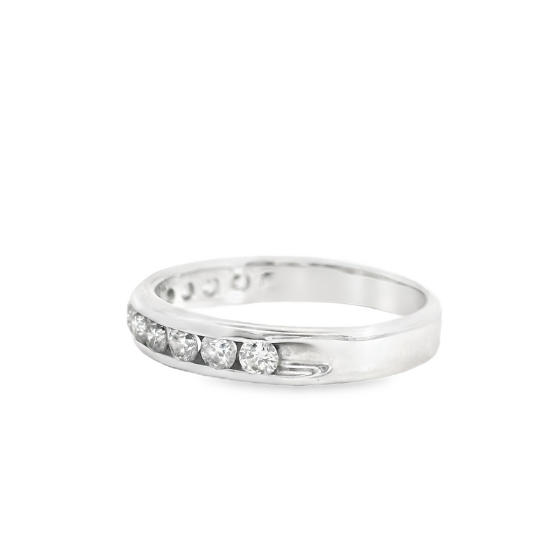 14K WG DIAMOND BAND