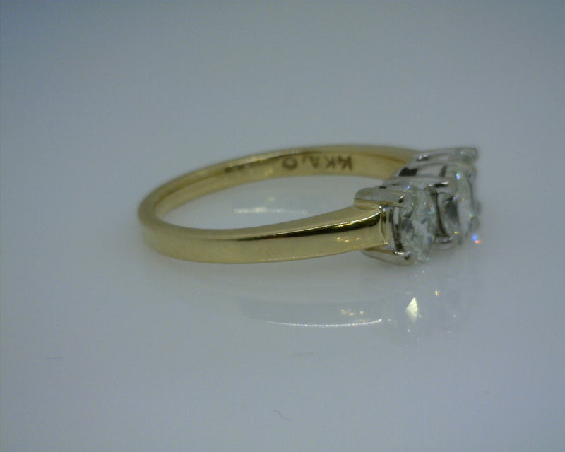 14K YG DIAMOND RING