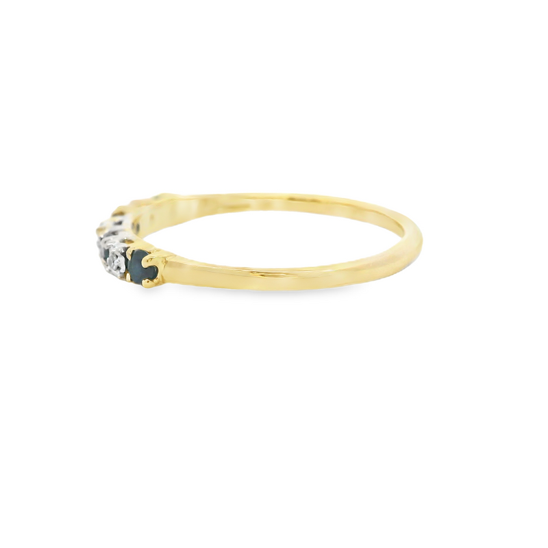 10K YG Emerald & White Sapphire Ring