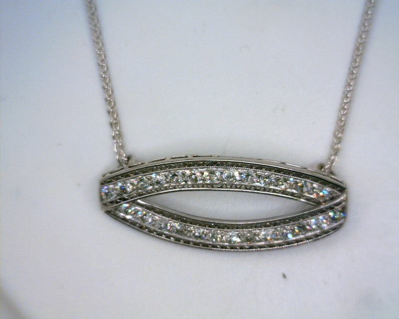 PLATINUM DIAMOND PENDANT