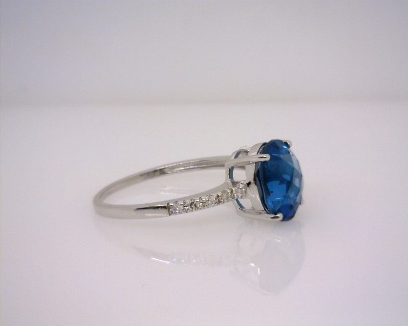 14K WG TOPAZ/DIAMOND RING