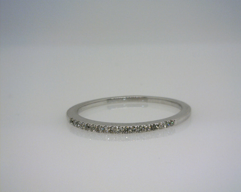 14K WG DIAMOND BAND