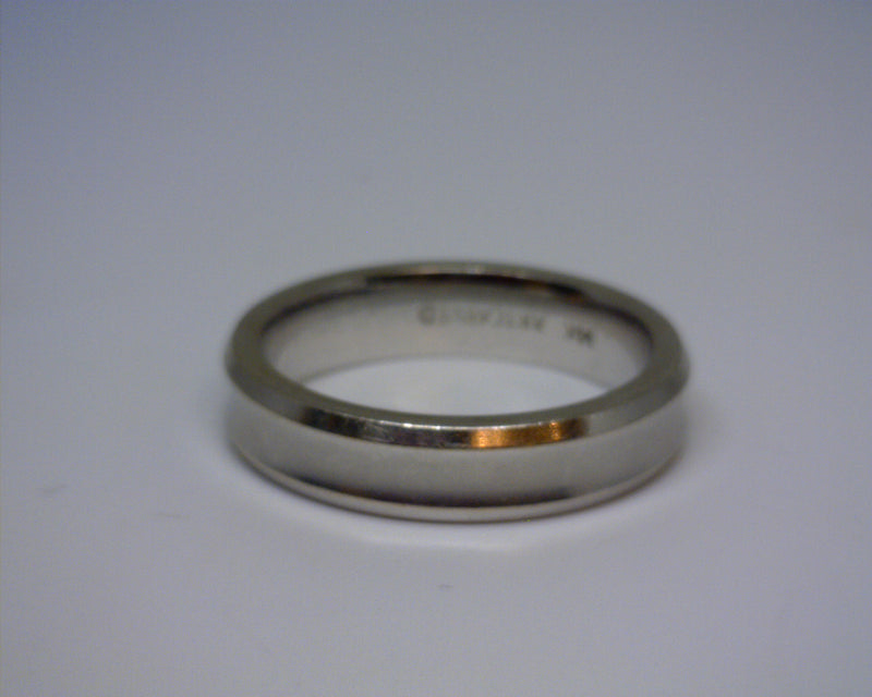 14K WHITE GOLD CONCAVE BAND 4M