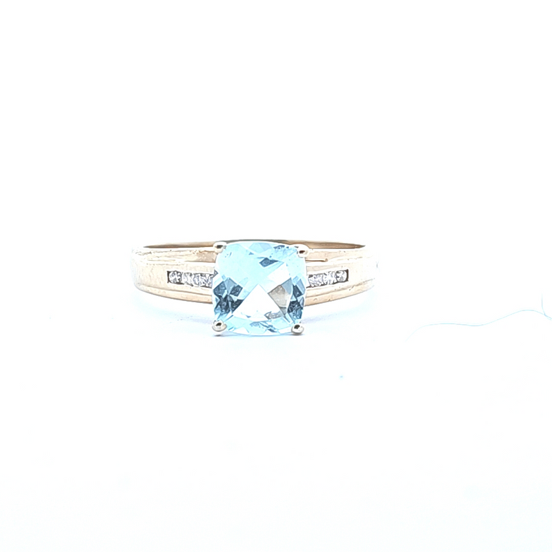 14K YG Aquamarine & Diamond Ring