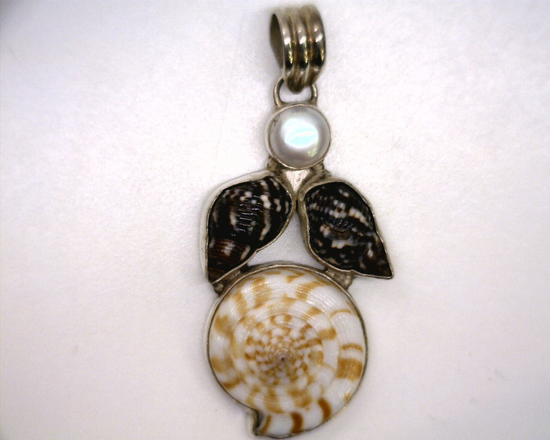 Sterling Silver Pearl & Shell Pendant