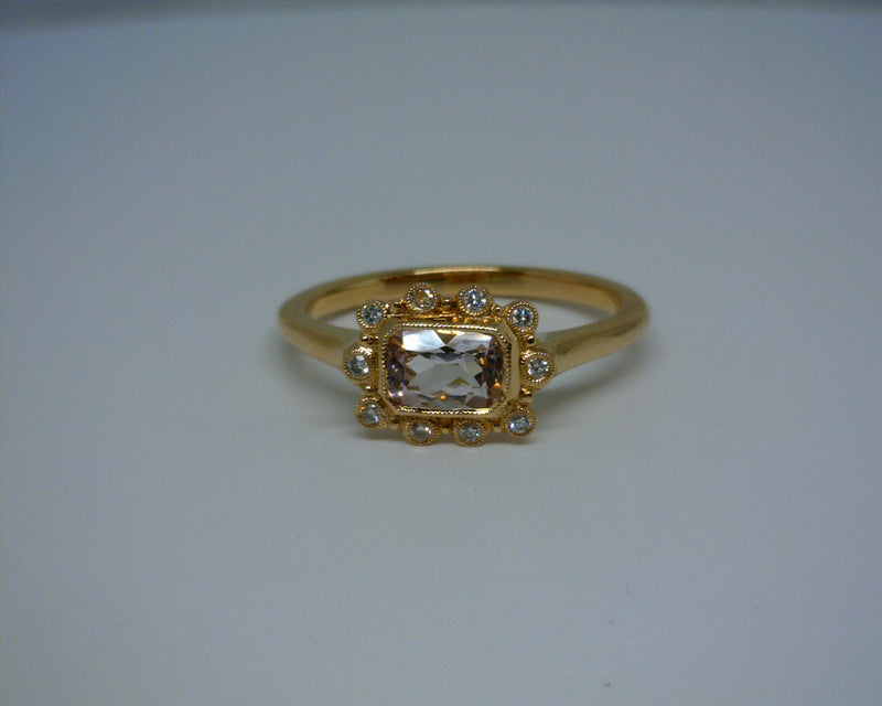 18K ROSE GOLD MORGANITE/DIAMOND RING