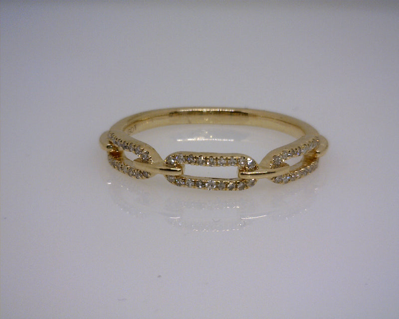 10K Yellow Gold Diamond Link Ring 0.17 ct tw