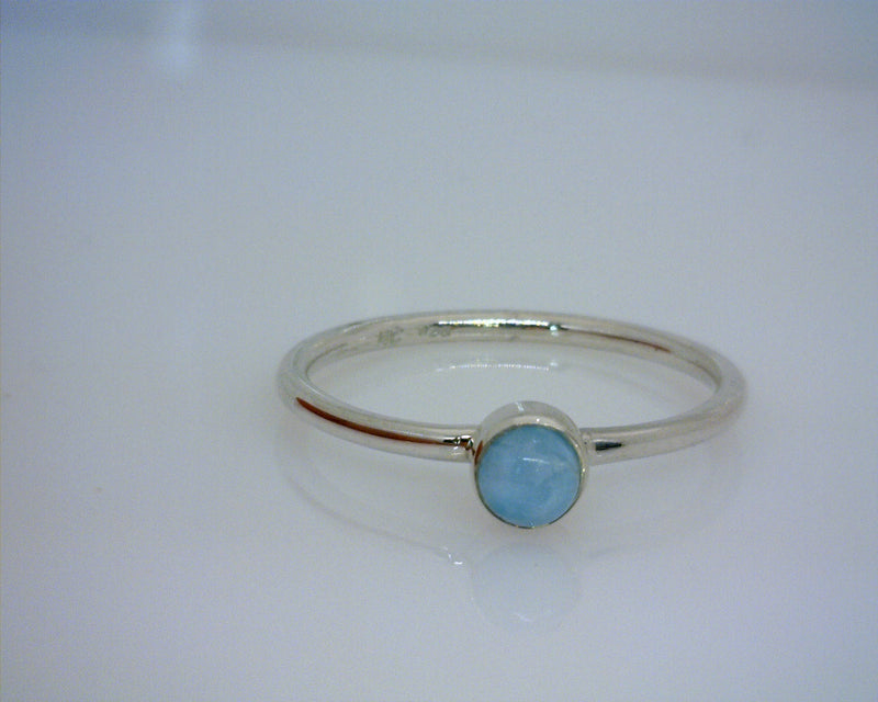 Sterling Silver Round Shape Larimar Solitaire Stack Ring Size 5