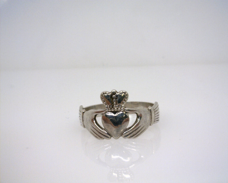 Sterling Silver Claddaugh Ring Size 7
