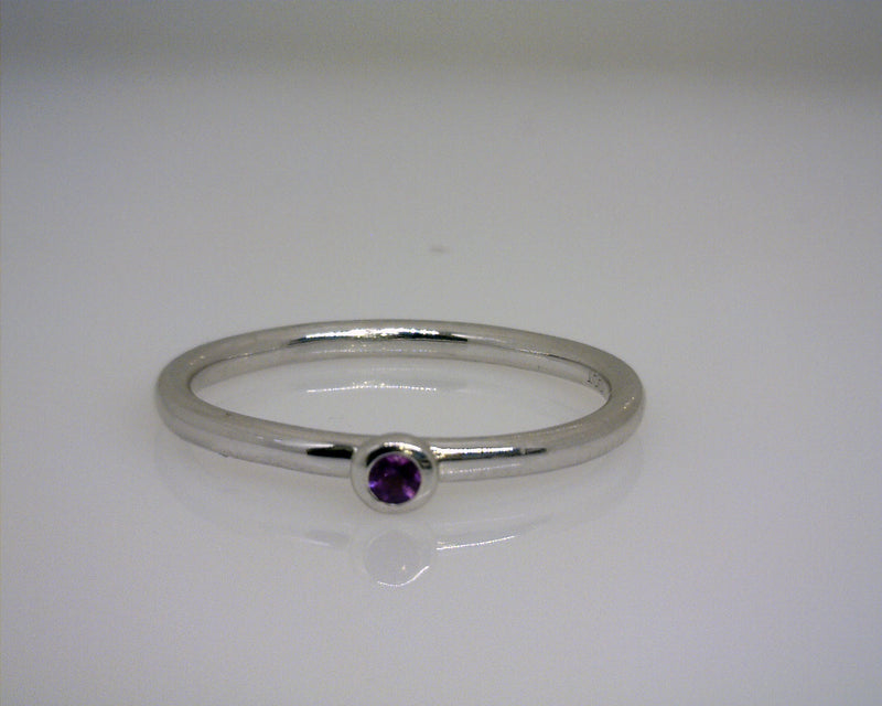 10K WG Amethyst Stackable band
