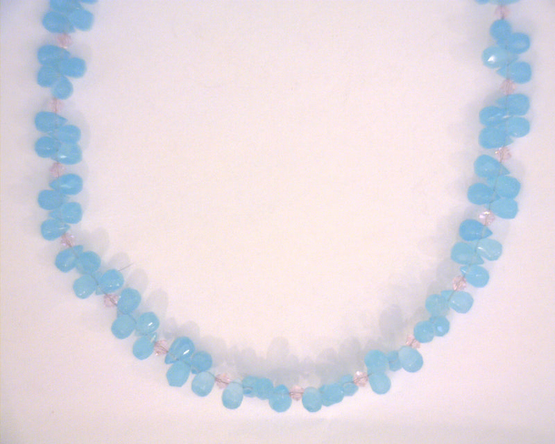 SS CRYSTAL/CHALCEDONY NECKLACE